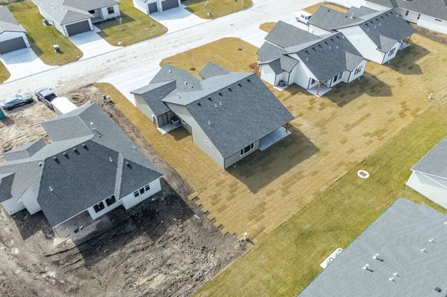 526 Elmwood St, Park City, KS 67147