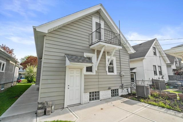 3626 Maple STREET, Milwaukee, WI 53215