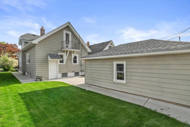 3626 Maple STREET, Milwaukee, WI 53215