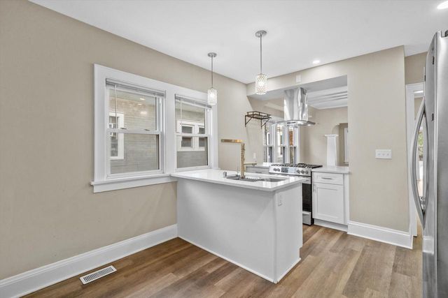 3626 Maple STREET, Milwaukee, WI 53215