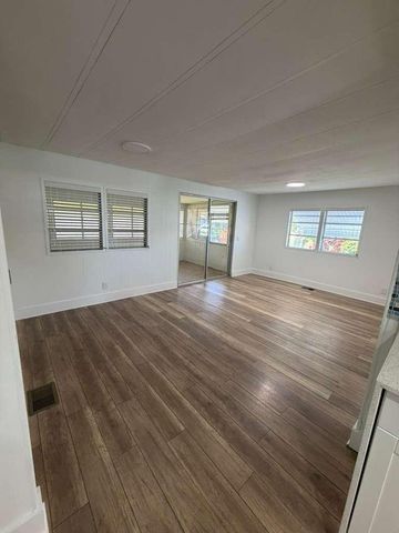 8864 Kings Drive, Boynton Beach, FL 33436