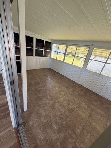 8864 Kings Drive, Boynton Beach, FL 33436