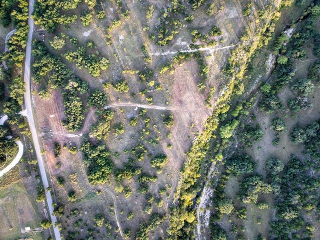 7275 Creek RD, Dripping Springs, TX 78620