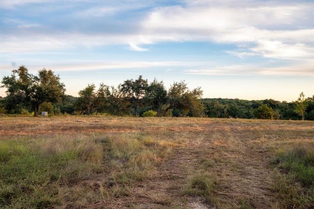 7275 Creek RD, Dripping Springs, TX 78620