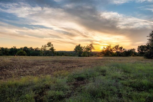 7275 Creek RD, Dripping Springs, TX 78620