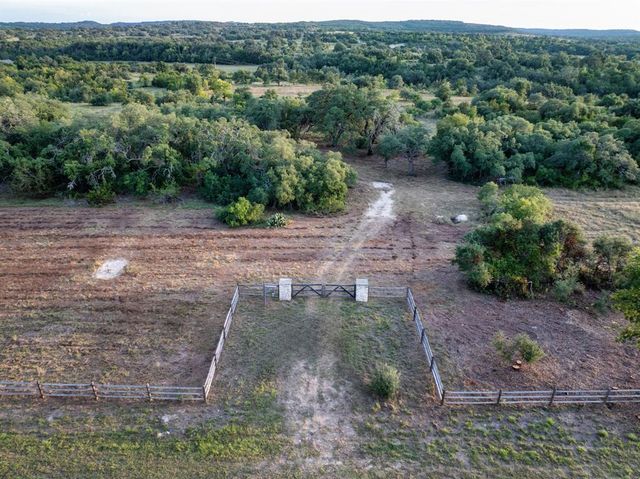 7275 Creek RD, Dripping Springs, TX 78620