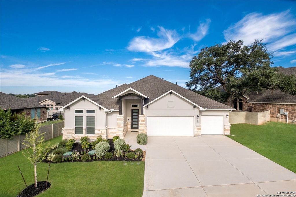 445 Chinkapin Trail, New Braunfels, TX 78132