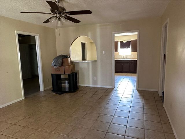 7319 Camino Real Street, Baytown, TX 77521