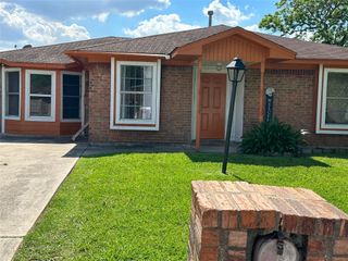 7319 Camino Real Street, Baytown, TX 77521