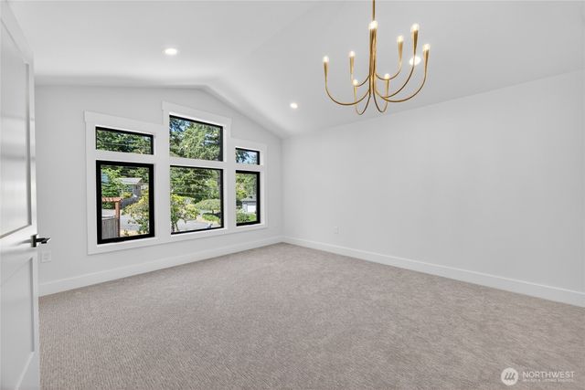 13820 Military Road E, Puyallup, WA 98374