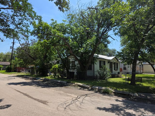 1402 Hermine, San Antonio, TX 78201