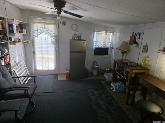 1402 Hermine, San Antonio, TX 78201