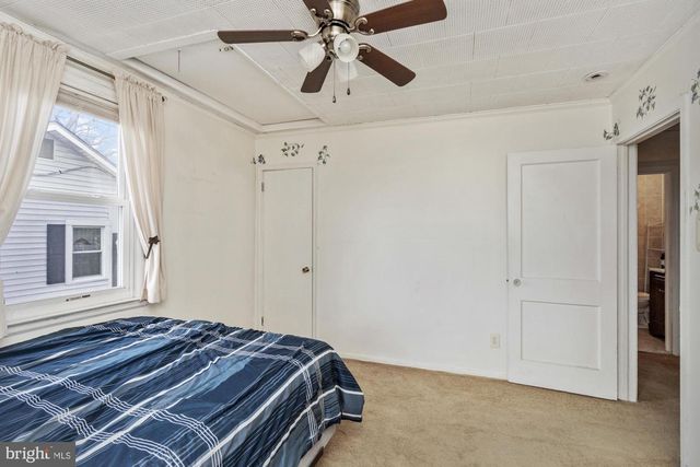 918 RENFREW ST, Baltimore, MD 21221