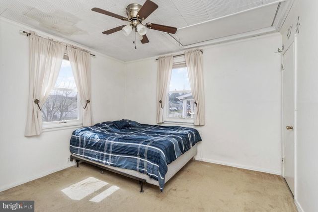 918 RENFREW ST, Baltimore, MD 21221