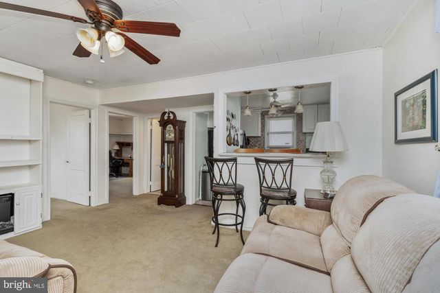 918 RENFREW ST, Baltimore, MD 21221