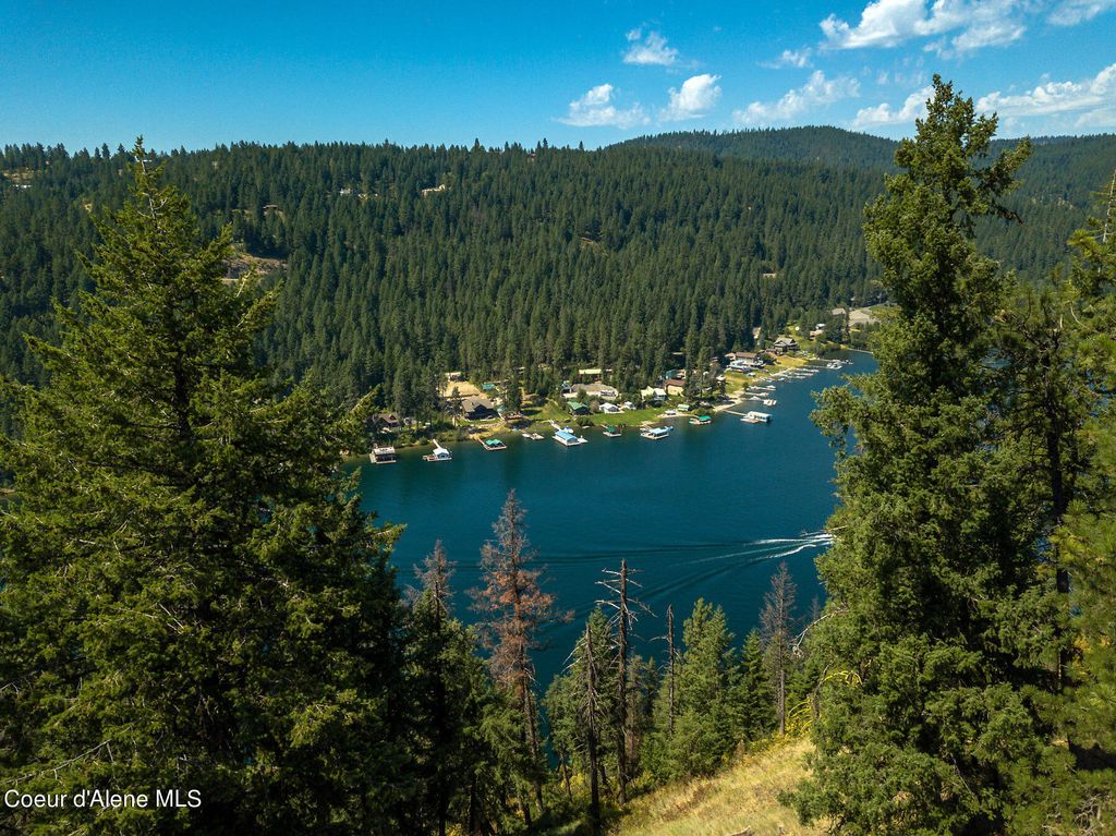 12520 E YELLOWSTONE TRL, Coeur d'Alene, ID 83814 photo 3