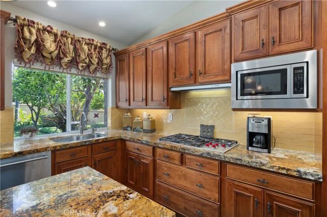 5376 Edgewood Drive, La Verne, CA 91750