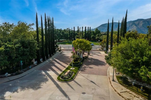 5376 Edgewood Drive, La Verne, CA 91750
