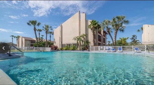 3850 N LAKE DRIVE 140, Tampa, FL 33614