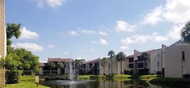 3850 N LAKE DRIVE 140, Tampa, FL 33614