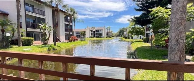 3850 N LAKE DRIVE 140, Tampa, FL 33614