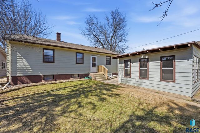 2904 S Western Ave Avenue, Sioux Falls, SD 57105