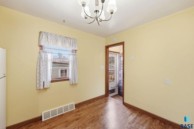 2904 S Western Ave Avenue, Sioux Falls, SD 57105