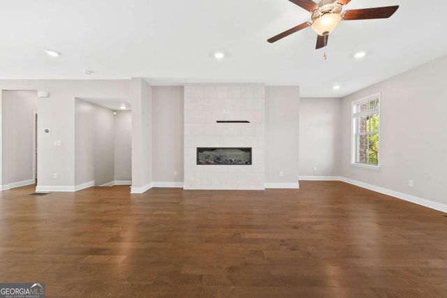 4239 Hickory Pine Alley, Doraville, GA 30360