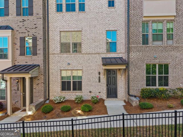 4239 Hickory Pine Alley, Doraville, GA 30360