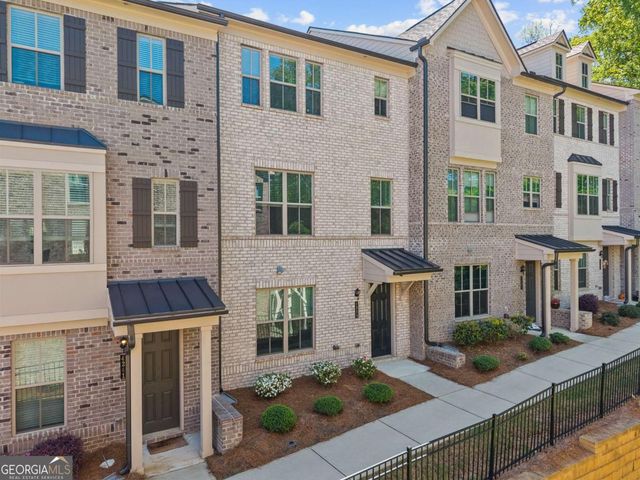 4239 Hickory Pine Alley, Doraville, GA 30360