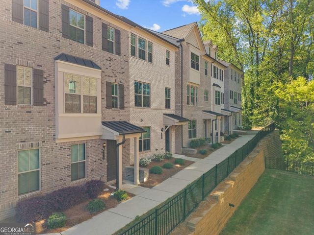 4239 Hickory Pine Alley, Doraville, GA 30360