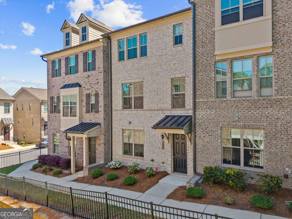 4239 Hickory Pine Alley, Doraville, GA 30360