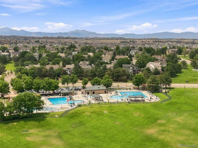10670 Singleleaf Ct, Parker, CO 80134