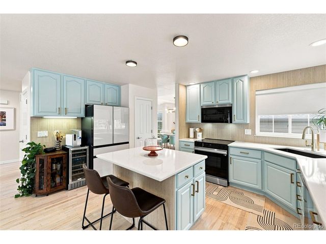 10670 Singleleaf Ct, Parker, CO 80134