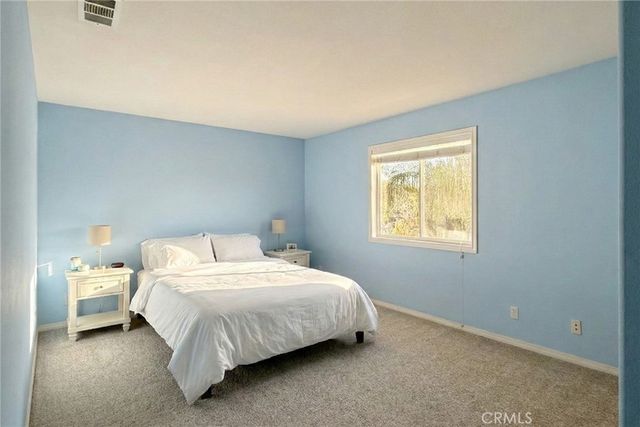 28410 Agajanian, Saugus, CA 91390