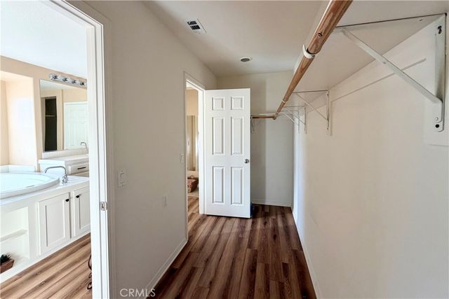 28410 Agajanian, Saugus, CA 91390