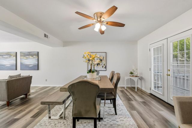 1306 20th Street, Huntsville, TX 77340