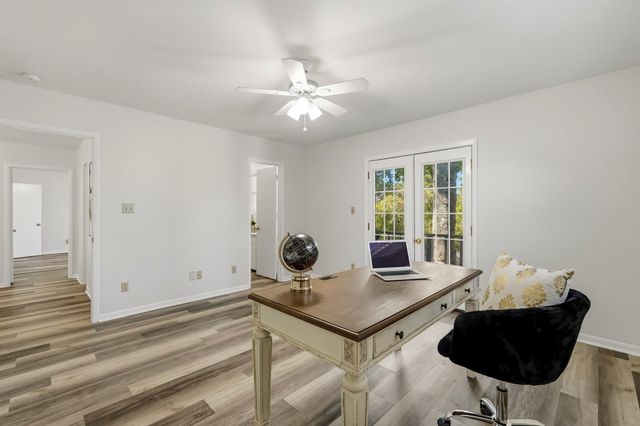 1306 20th Street, Huntsville, TX 77340