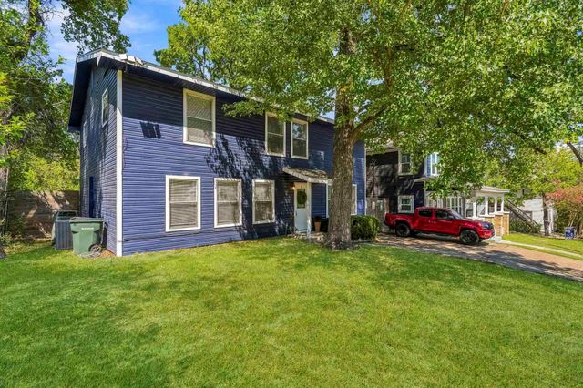 1306 20th Street, Huntsville, TX 77340
