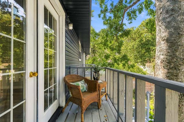1306 20th Street, Huntsville, TX 77340