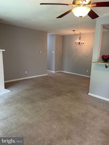 301 MEADOWBROOK DR, Mays Landing, NJ 08330