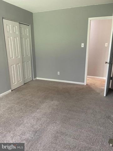 301 MEADOWBROOK DR, Mays Landing, NJ 08330