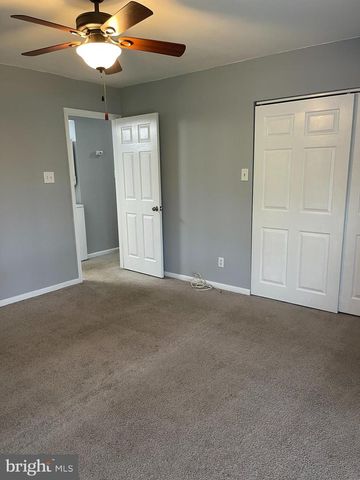 301 MEADOWBROOK DR, Mays Landing, NJ 08330