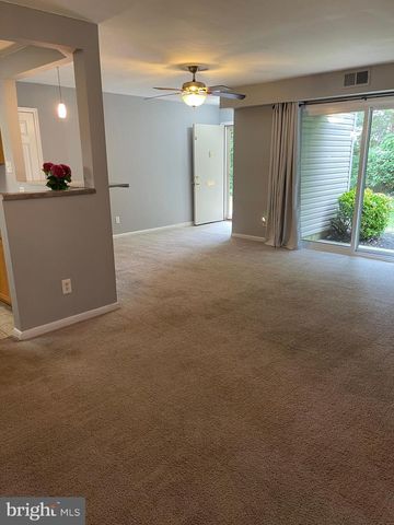 301 MEADOWBROOK DR, Mays Landing, NJ 08330