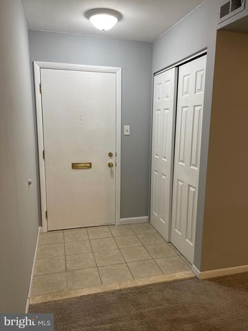 301 MEADOWBROOK DR, Mays Landing, NJ 08330