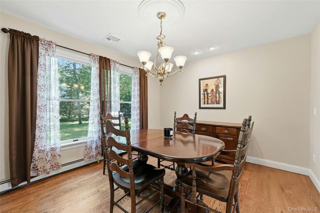 21 Tallmadge Trail, Miller Place, NY 11764