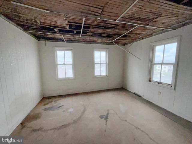 337 S 3RD ST, Steelton, PA 17113