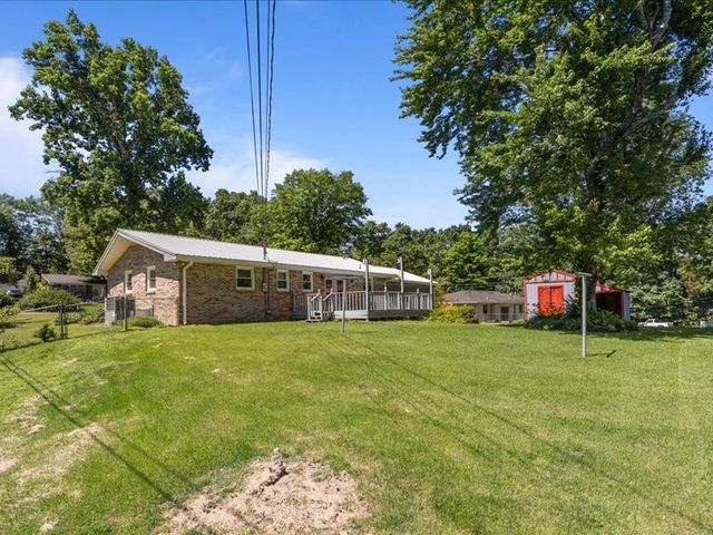 108 Sherry Ln, Dickson, TN 37055
