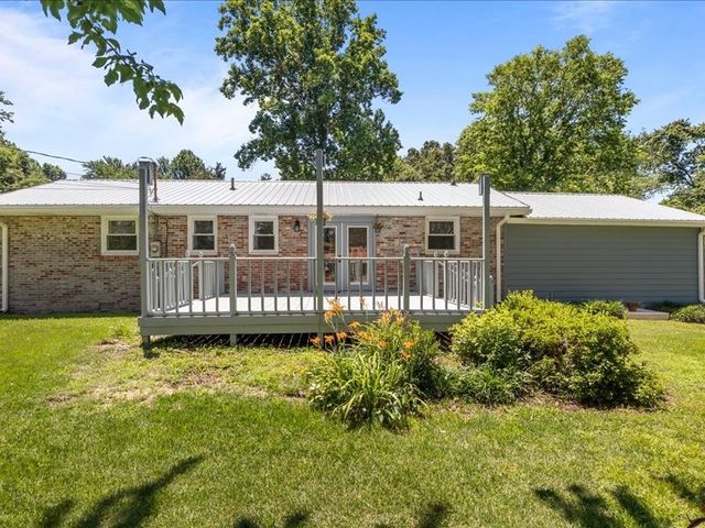 108 Sherry Ln, Dickson, TN 37055