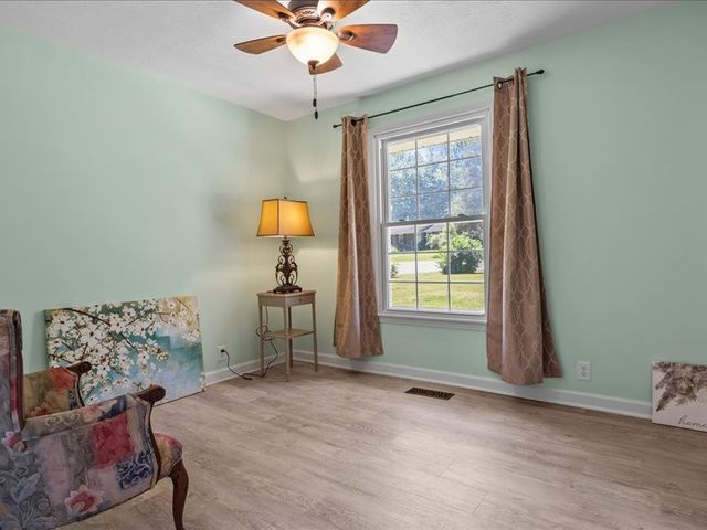 108 Sherry Ln, Dickson, TN 37055